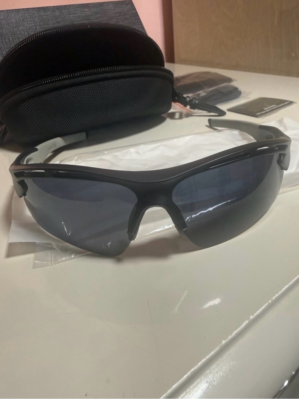 ROSEMAL unisex Wraparound Full Rim Sunglasses Black Plastic Frame Gray Lenses